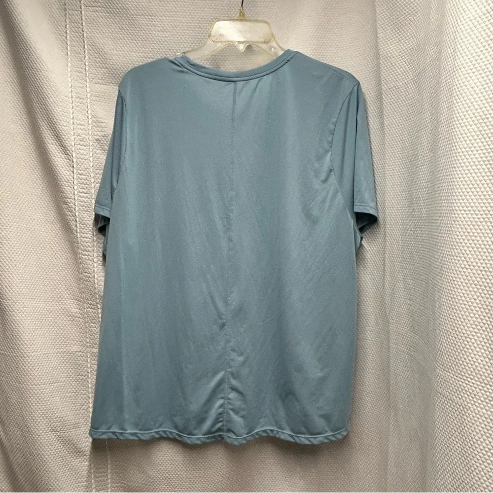 Nike Blue‎ Short Sleeve Tee with Iconic Swoosh XXL